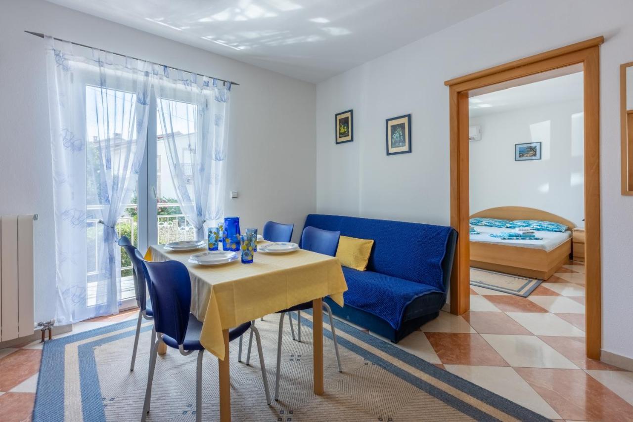 Apartmani Jaric 노비비노돌스키 외부 사진