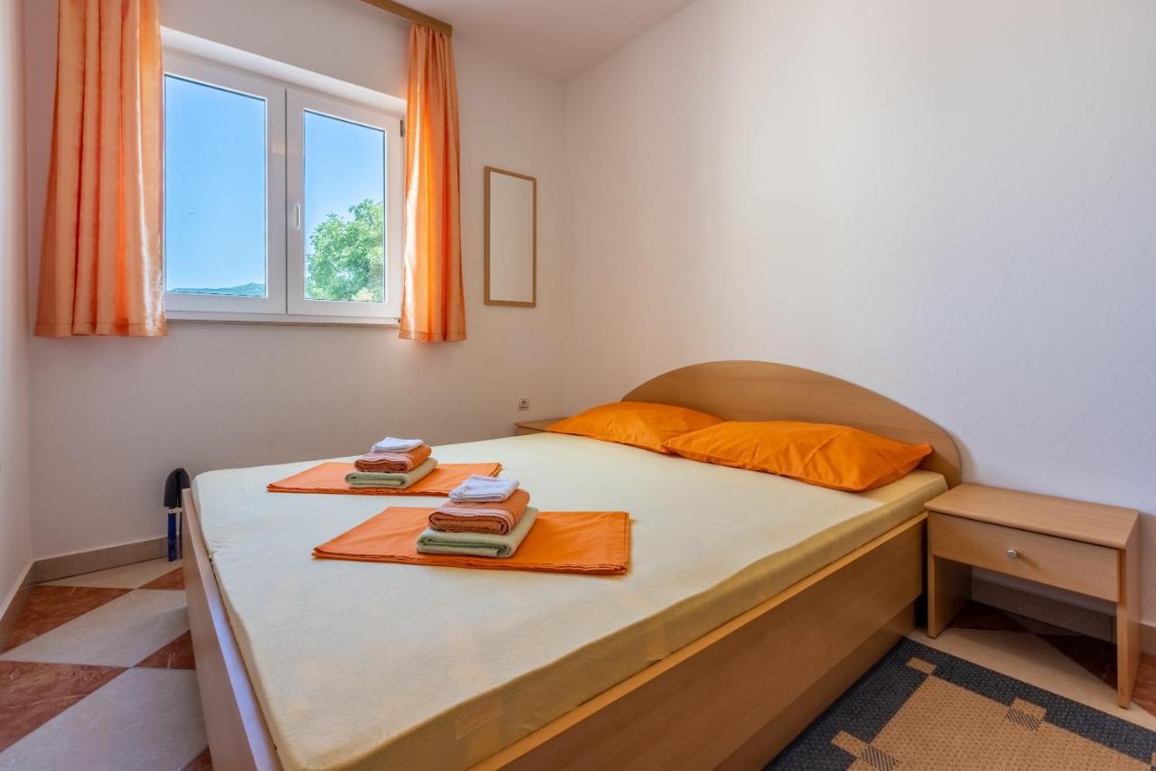 Apartmani Jaric 노비비노돌스키 외부 사진