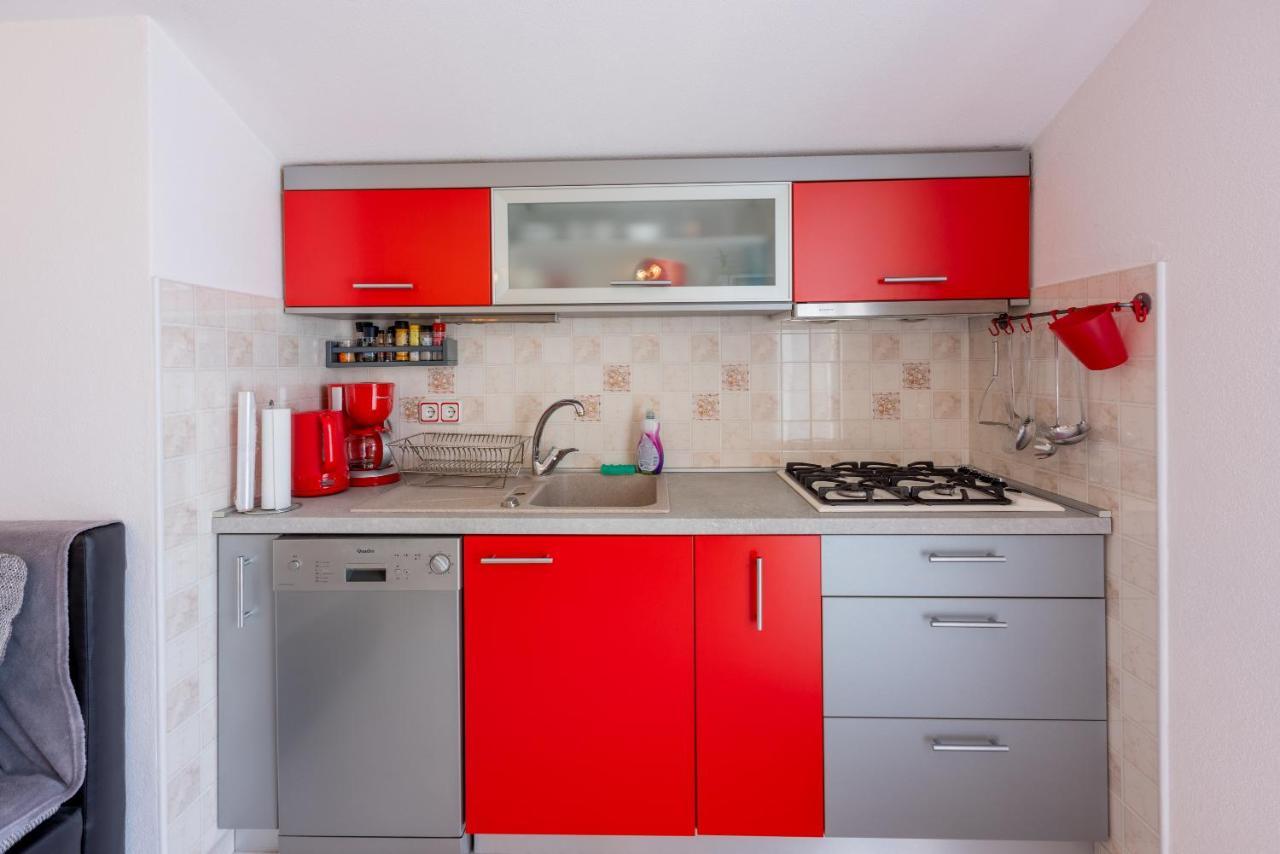 Apartmani Jaric 노비비노돌스키 외부 사진